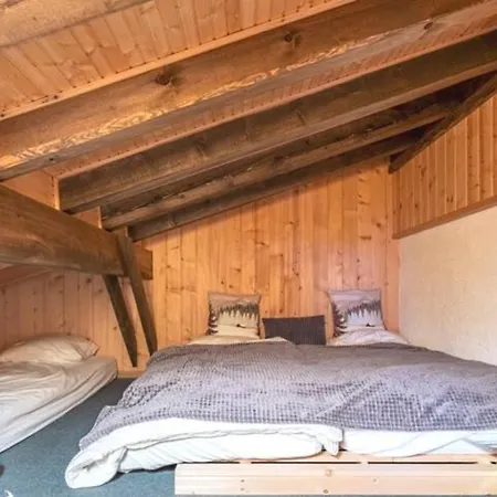 شقة In/out 3 Bedrooms, Fireplace & Balcony W. View *