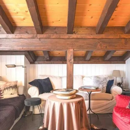 In/out 3 Bedrooms, Fireplace & Balcony W. View Ollon